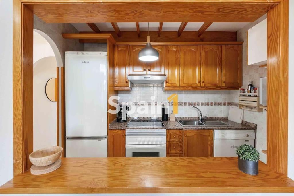 Atico En Guardamar Con 3 Habitaciones กวาร์ดามาร์เดลเซกูรา ภายนอก รูปภาพ