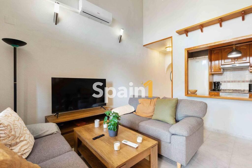 Atico En Guardamar Con 3 Habitaciones กวาร์ดามาร์เดลเซกูรา ภายนอก รูปภาพ